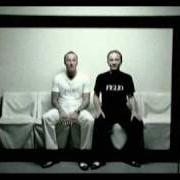 The lyrics AMANTE E REGINA of FRANCESCO FACCHINETTI is also present in the album Vivere normale (2007)