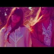 The lyrics MASTER PRETENDER of FIRST AID KIT is also present in the album Stay gold (2014)