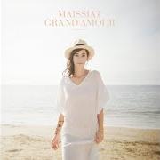 The lyrics CE BLEU SENTIMENTAL of MAISSIAT is also present in the album Grand amour (2016)