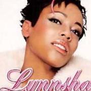 The lyrics COMME UN POISSON of LYNNSHA is also present in the album Elle et moi (2008)