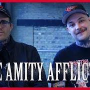 The lyrics SOAK ME IN BLEACH of THE AMITY AFFLICTION is also present in the album Everyone loves you… once you leave them (2020)