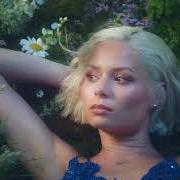 The lyrics LIFE'S A BITCH (L.A.B) of NINA NESBITT is also present in the album Summer fling (2021)