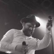 The lyrics BASIC of ALEX CLARE is also present in the album Tail of lions (2016)