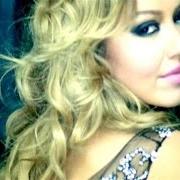 The lyrics LONG DISTANCE RELATIONSHIPS of HADISE is also present in the album Fast life (2009)