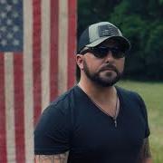 The lyrics COUNTRY AS SHIT (FEAT. JELLY ROLL) of TYLER FARR is also present in the album Rednecks like me (2023)