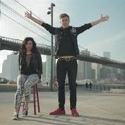 The lyrics YEA YEAH of MATT & KIM is also present in the album Matt & kim (2007)