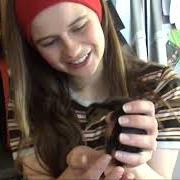 The lyrics LITTLE LIGHT of GABRIELLE APLIN is also present in the album Go be free (2025)