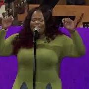 The lyrics GRACE of TASHA COBBS is also present in the album Grace (2013)