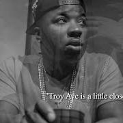 The lyrics A BRONX TALE of TROY AVE is also present in the album Major without a deal (2015)