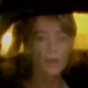 The lyrics REGARDE-TOI of FRANÇOISE HARDY is also present in the album Le danger (1996)