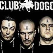The lyrics C.D. of CLUB DOGO is also present in the album Vile denaro (2007)