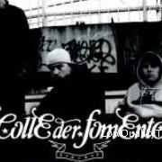 The lyrics PIÙ FORTE DELLE BOMBE of COLLE DER FOMENTO is also present in the album Anima e ghiaccio (2007)