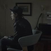 The lyrics HEAVY HANDED of JAMES BAY is also present in the album Let it go (2014)