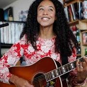 The lyrics TILL IT HAPPENS TO YOU of CORINNE BAILEY RAE is also present in the album Live in new york (2007)