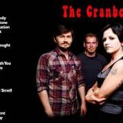 The lyrics ODE TO MY FAMILY of THE CRANBERRIES is also present in the album Stars: the best of 1992-2002 (2002)