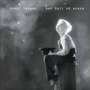 The lyrics BROKEN GLASS of CYNDI LAUPER is also present in the album Hat full of stars (1993)