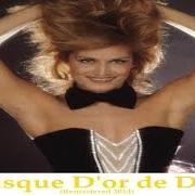 The lyrics LA FILLE AUX PIEDS NUS of DALIDA is also present in the album Ciao ciao bambina (1958)