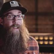 The lyrics FORGIVEN of CROWDER is also present in the album American prodigal (2016)