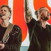 The lyrics I KNOW A NAME of ELEVATION WORSHIP is also present in the album I know a name (2025)
