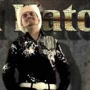 The lyrics EL ABOGADO DEL DIABLO of EL KOMANDER is also present in the album El katch (2009)