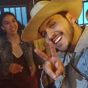 The lyrics NACE UN BORRACHO of CHRISTIAN NODAL is also present in the album Ayayay! (2020)