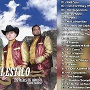 The lyrics QUÉ CARO ESTOY PAGANDO of LOS PLEBES DEL RANCHO DE ARIEL CAMACHO is also present in the album Recuerden mi estilo (2016)