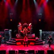 The lyrics GUITAR SOLO of RONNIE JAMES DIO is also present in the album Inferno: last in live (1998)