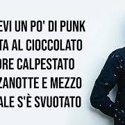 The lyrics NON C'È NIENTE of GAZZELLE is also present in the album Punk (2018)