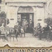 The lyrics LA NÒCC of DAVIDE VAN DE SFROOS is also present in the album Brèva e tivàn (1999)