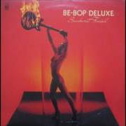 The lyrics BLAZING APOSTLES of BE BOP DELUXE is also present in the album Sunburst finish