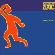 The lyrics TON PETIT CIRQUE of DEBOUT SUR LE ZINC is also present in the album L'homme à tue-tête (2001)