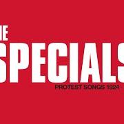 The lyrics AIN'T GONNA LET NOBODY TURN US AROUND of THE SPECIALS is also present in the album Protest songs 1924 – 2012 (2021)