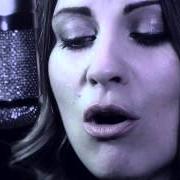 The lyrics TIME HEALS EVERYTHING of LOUISE DEARMAN is also present in the album For you, for me (2018)