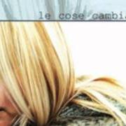 The lyrics SE MI SENTI of DELTA V is also present in the album Le cose cambiano (2004)