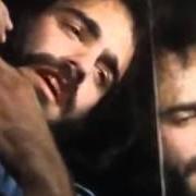 The lyrics SHE CAME UP FROM THE NORTH of DEMIS ROUSSOS is also present in the album On the greek side of mind (1971)