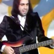 The lyrics ANNABELLA of DEMIS ROUSSOS is also present in the album It's five o'clock (1969)