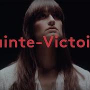 The lyrics SAINTE VICTOIRE of CLARA LUCIANI is also present in the album Sainte victoire (2018)
