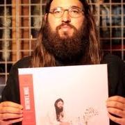 The lyrics GONE AWAY of MATTHEW E. WHITE is also present in the album Big inner (2012)