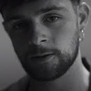 The lyrics ALIVE of TOM GRENNAN is also present in the album Found what i've been looking for (2017)