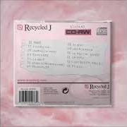 The lyrics VALGA LA PENA of RECYCLED J is also present in the album Oro rosa (2017)