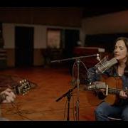 The lyrics HAPPY CHILDREN of LORI MCKENNA is also present in the album 1988 (2023)