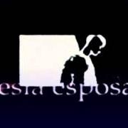 The lyrics QUIENES SOMOS of LOS ALDEANOS is also present in the album Poesía esposada (2004)