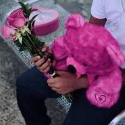 The lyrics $UELTA GATITA $UELTA of OMAR COURTZ is also present in the album Por si mañana no estoy (2026)