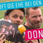 The lyrics SO LONG of DONOTS is also present in the album Silverhochzeit (2019)