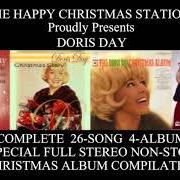 The lyrics DREAM A LITTLE DREAM OF ME of DORIS DAY is also present in the album Absolutely essential (2011)