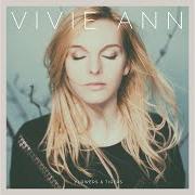 The lyrics ALL IS WELL of VIVIE ANN is also present in the album Flowers and tigers (2016)