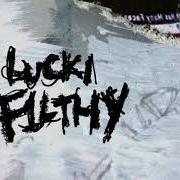 The lyrics STILL MISS YA of LUCKI is also present in the album Wake up lucki (2021)