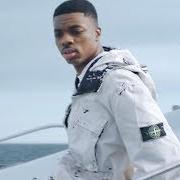 The lyrics YEAH RIGHT of VINCE STAPLES is also present in the album Big fish theory (2017)