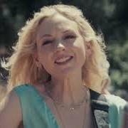 The lyrics EVERYTHING ON TV of EMILY KINNEY is also present in the album Swimteam (2023)