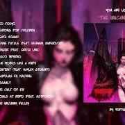 The lyrics DEATH SQUAD of PERTURBATOR is also present in the album The uncanny valley (2016)